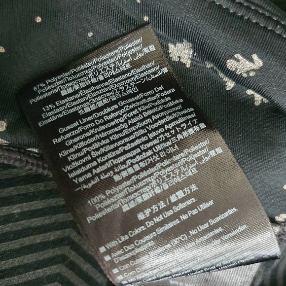 Under Armour Black Coldgear Infrared Cozy Shimmer Leggings Women's Size Small - Picture 8 of 10